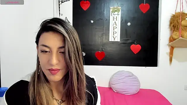 queen-natty online show from January 22, 4:02 am