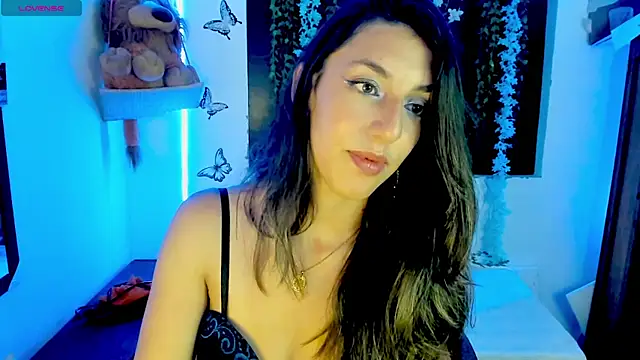 queen-natty online show from July 3, 2:40 am