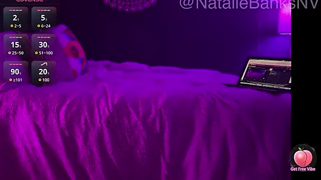 Snapshot of nextdoor_barbie chatting on January 12, 2:56 am nextdoor barbie online show from January 12, 2:56 am
