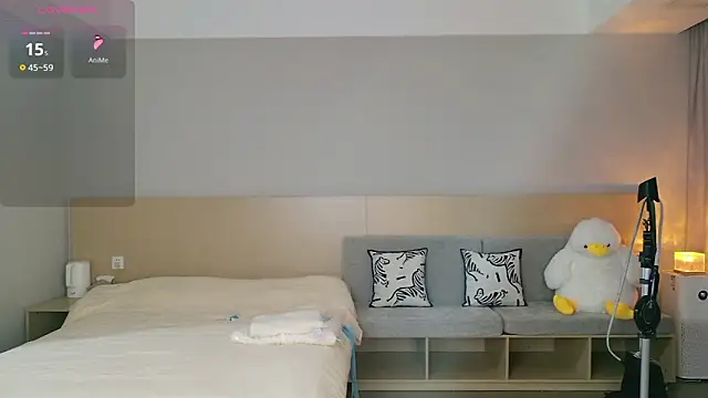 Lucky-baby online show from October 22, 1:00 pm