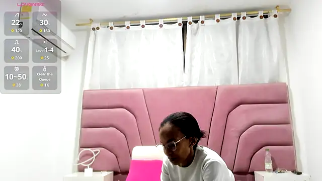 Snapshot of Brianrosex chatting on October 27, 2:26 am Brianrosex online show from October 27, 2:26 am