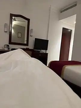 Rahulroy96 online show from December 31, 2:51 am