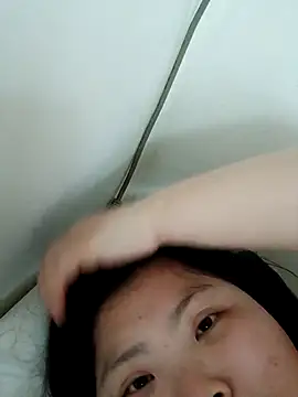 hello098712 online show from March 3, 9:15 am