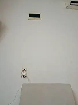 hello098712 online show from July 3, 9:16 am