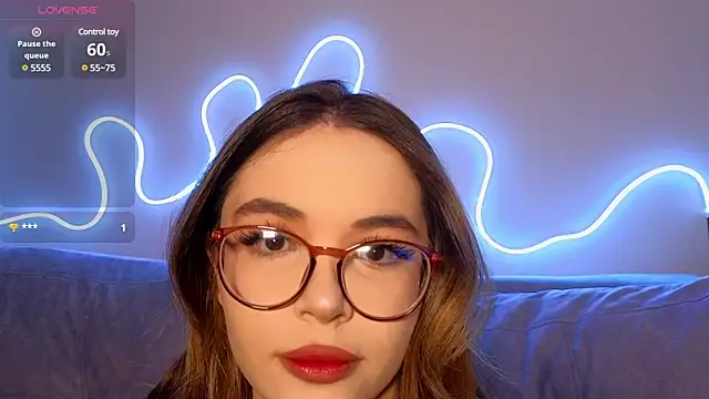 Snapshot of CutiePie3 chatting on March 14, 8:38 pm CutiePie3 online show from March 14, 8:38 pm