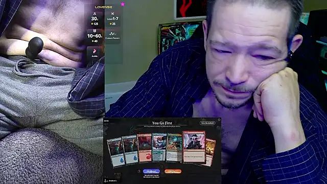 Snapshot of MasterForgedRayy chatting on December 9, 2:06 pm MasterForgedRayy online show from December 9, 2:06 pm