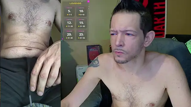 Snapshot of MasterForgedRayy chatting on January 30, 2:49 am MasterForgedRayy online show from January 30, 2:49 am