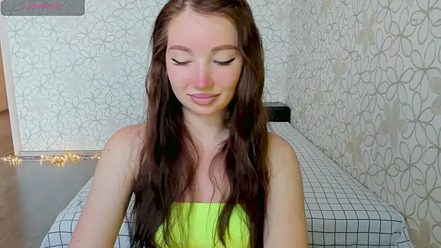 Lissa Cristal online show from June 12, 8:57 am