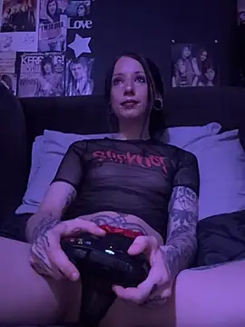 MissMidnightUK online show from June 28, 12:16 am