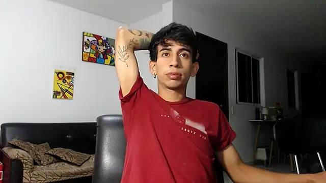 Snapshot of Zack_Kingg chatting on January 20, 1:28 am Zack Kingg online show from January 20, 1:28 am