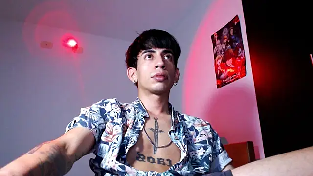 Snapshot of Zack_Kingg chatting on October 11, 12:54 am Zack Kingg online show from October 11, 12:54 am