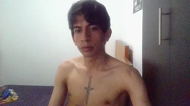 Snapshot of Zack_Kingg chatting on November 26, 7:37 pm Zack Kingg online show from November 26, 7:37 pm