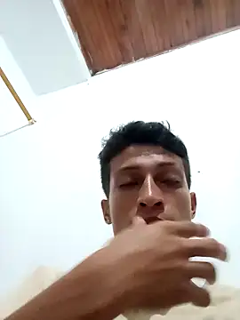 wolf james123 online show from January 7, 3:57 am