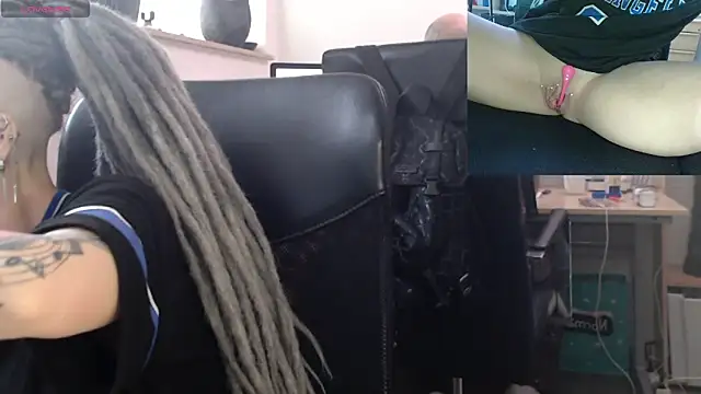 EdgesOfReality online show from January 12, 11:15 am