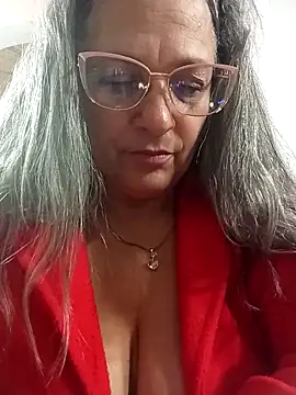 miisevvie  online show from February 20, 10:05 am