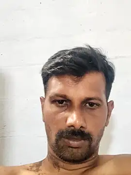 Snapshot of Tamildickxxx chatting on January 19, 8:29 am Tamildickxxx online show from January 19, 8:29 am