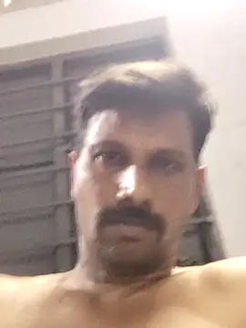 Snapshot of Tamildickxxx chatting on February 5, 3:49 pm Tamildickxxx online show from February 5, 3:49 pm