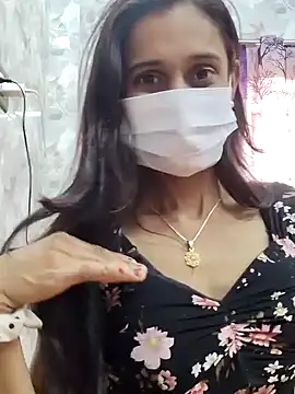 Oleevia online show from December 19, 10:45 am