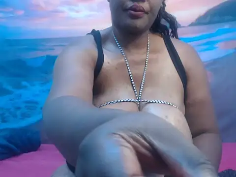chubbydoll122 online show from May 18, 4:24 pm