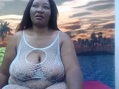 chubbydoll122 online show from May 24, 1:16 pm