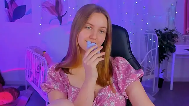 KellyPoter online show from January 31, 2:39 pm