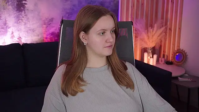 KellyPoter online show from September 14, 8:35 am