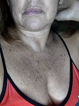 Kasandra Ho online show from November 18, 1:33 am