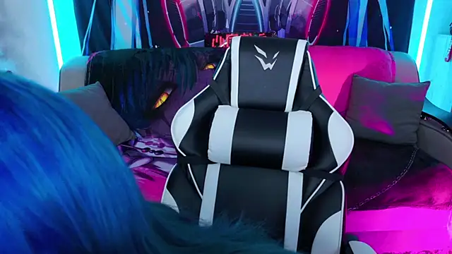 Aurora Natsuki online show from January 8, 11:23 am