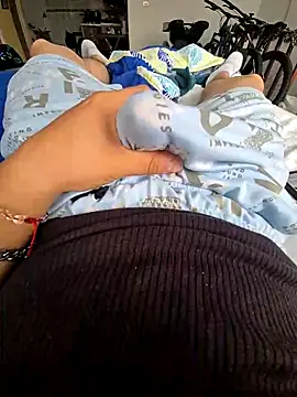 dragon1006 online show from December 21, 12:56 pm