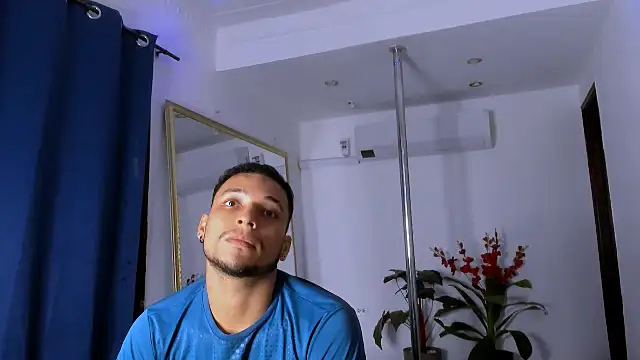 Fernanda brown18 online show from December 13, 8:14 pm