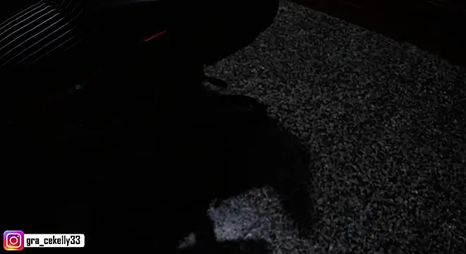 gracekelly12 online show from December 4, 6:39 pm