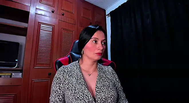 gracekelly12 online show from January 11, 4:16 am