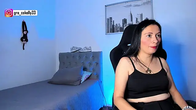 gracekelly12 online show from January 24, 6:56 pm