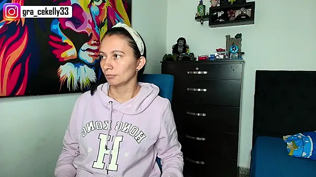 gracekelly12 online show from March 20, 1:04 pm