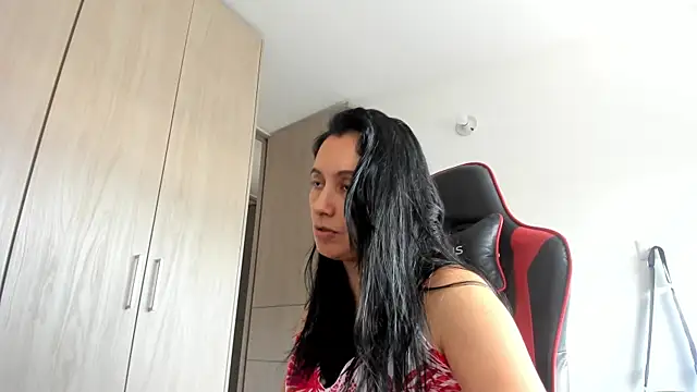 gracekelly12 online show from September 10, 6:30 pm