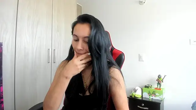 gracekelly12 online show from September 13, 2:17 pm