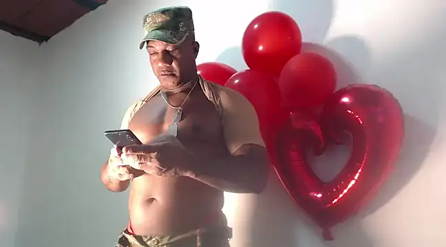 Snapshot of EbonyAscend chatting on March 20, 1:15 pm EbonyAscend online show from March 20, 1:15 pm