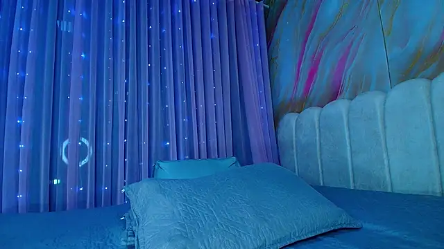 mia stanfort online show from February 27, 7:14 pm