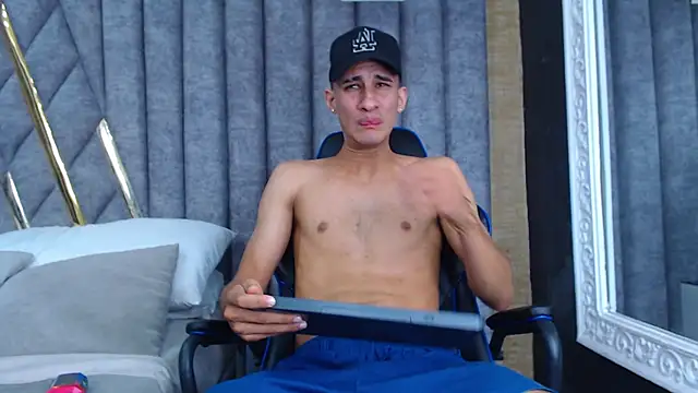 JakeMoxley online show from March 10, 9:43 am