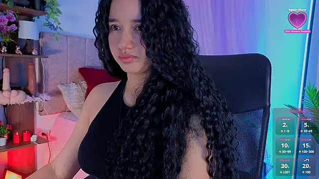 emilyrouxe online show from December 4, 2:59 pm