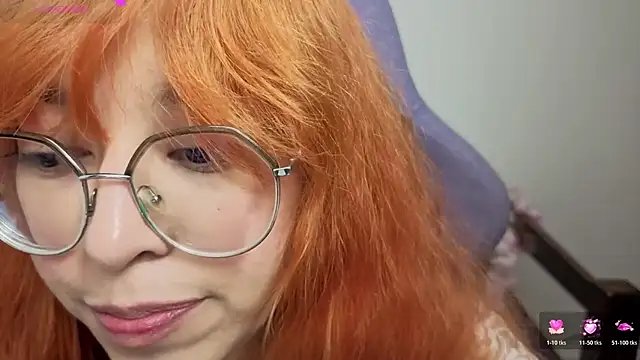  Moon Johnson online show from June 20, 2:58 am