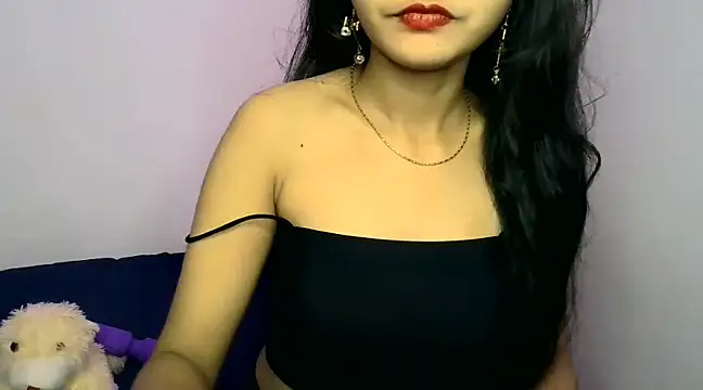 Snapshot of SUZY_FROMUS chatting on December 5, 12:11 pm SUZY FROMUS online show from December 5, 12:11 pm