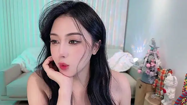 Snapshot of K-moumou chatting on December 25, 8:28 pm K-moumou online show from December 25, 8:28 pm