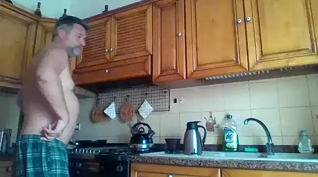 Snapshot of Haariglang chatting on December 4, 7:17 am Haariglang online show from December 4, 7:17 am