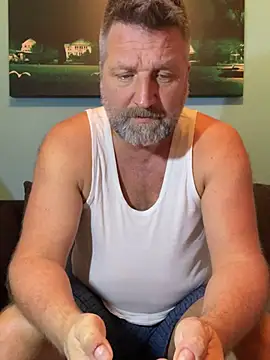 Snapshot of Haariglang chatting on January 16, 8:54 am Haariglang online show from January 16, 8:54 am