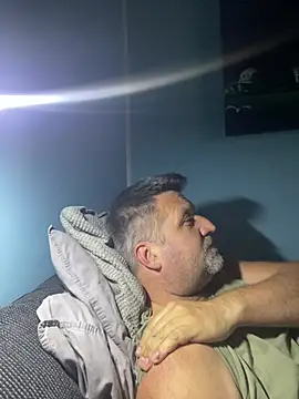 Snapshot of Haariglang chatting on January 28, 7:32 pm Haariglang online show from January 28, 7:32 pm