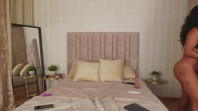 GabyRios online show from February 7, 5:20 am