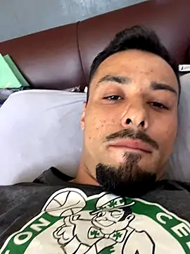 Snapshot of WCosso chatting on November 10, 2:05 pm WCosso online show from November 10, 2:05 pm