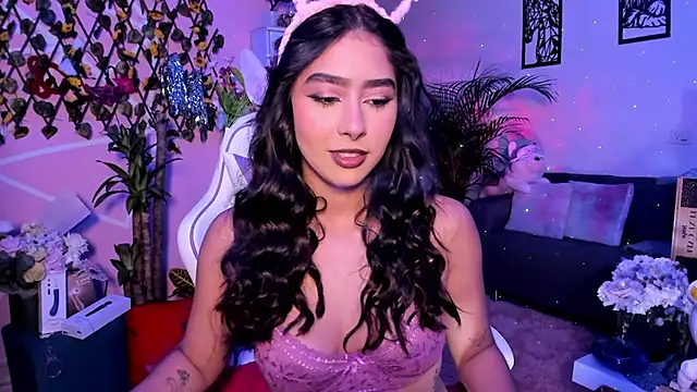 Danielacossio online show from March 4, 3:45 am