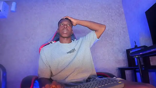 Snapshot of JD_THEBABY chatting on October 2, 2:24 pm JD THEBABY online show from October 2, 2:24 pm